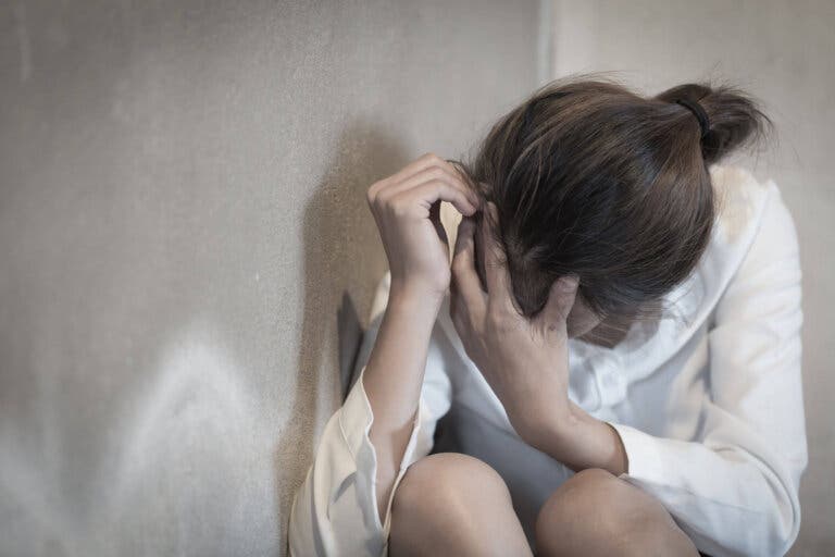 5 reacciones de las personas altamente sensibles que sorprenden a los demás