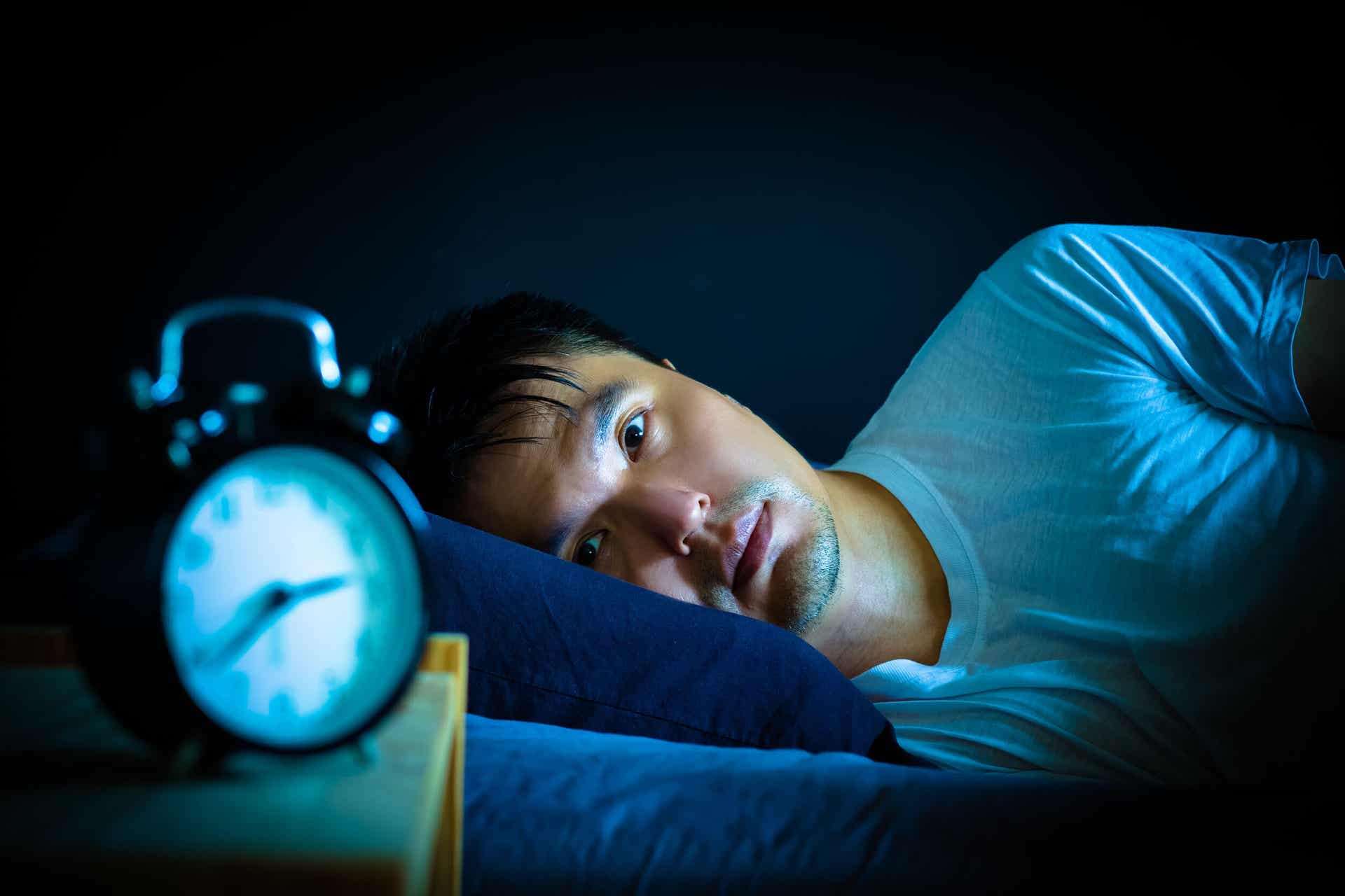 Trastornos del sueño por malos hábitos.