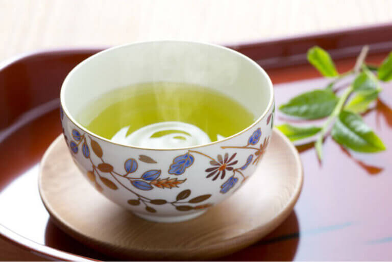 Arroz integral y té verde: dos alimentos clave en tu alimentación