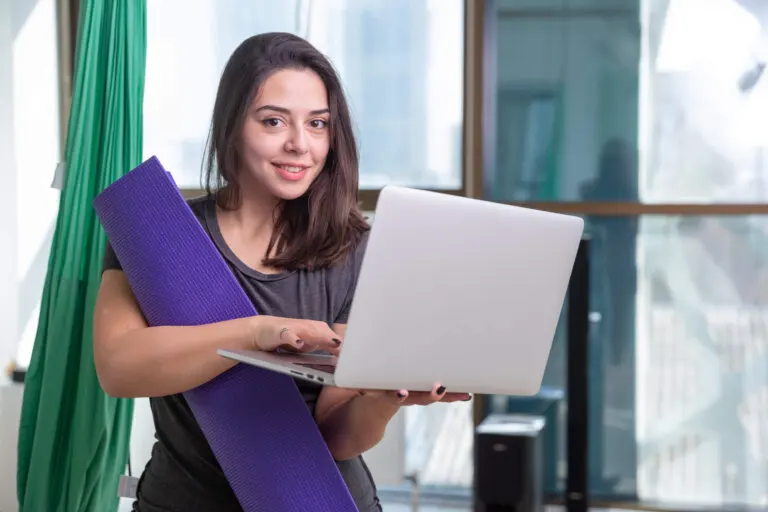 ¿Se pueden hacer ejercicios delante del ordenador?