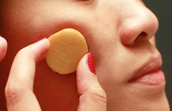 5 grandes beneficios de la patata cruda para nuestra piel