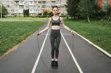 6 beneficios de saltar a la comba: el entrenamiento más subestimado