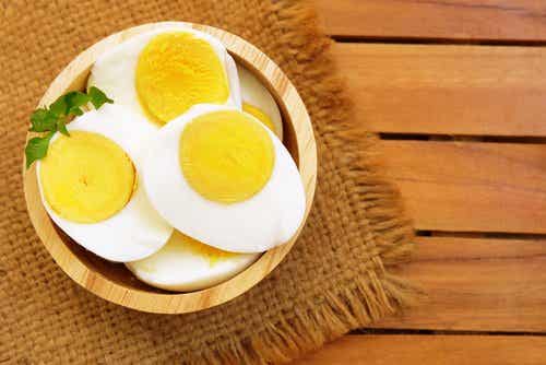 Huevo es un alimento que puedes comer de noche sin engordar
