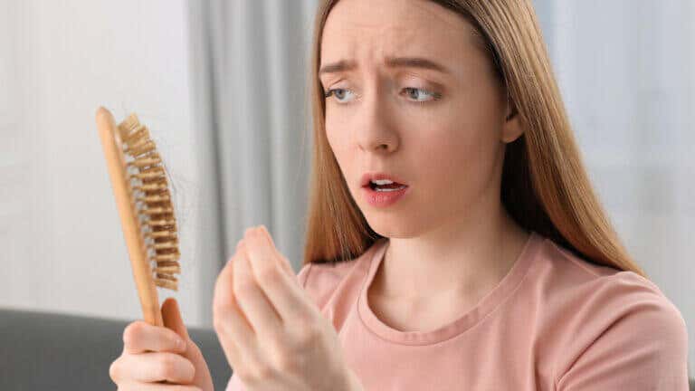 11 remedios caseros para evitar la caída de cabello