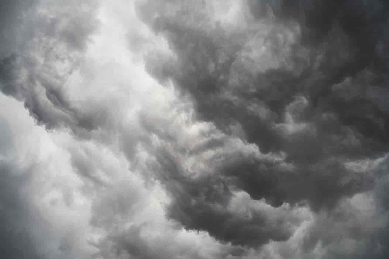Nuvole di tempesta. Empirismo.