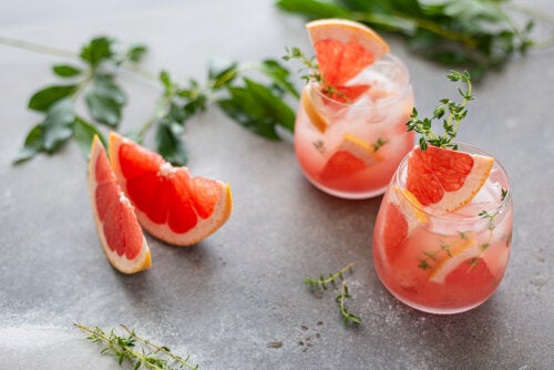 Acelera tu metabolismo con té verde, pomelo y menta