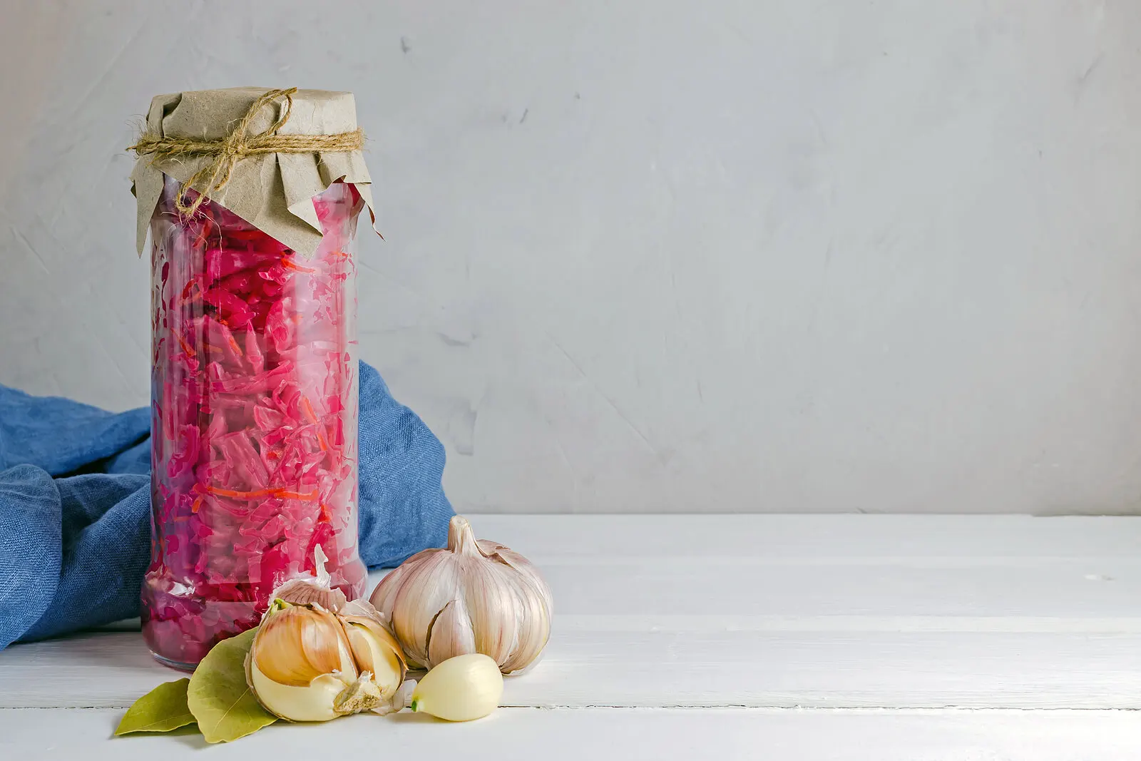 Frasco de cebolla fermentada