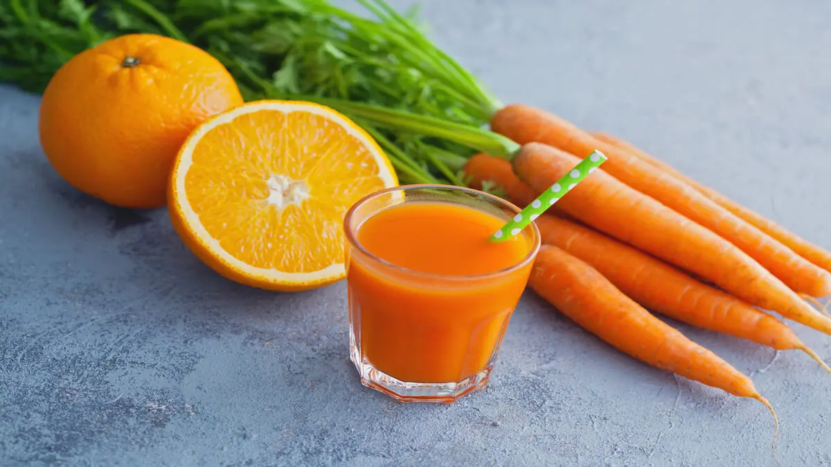 Batido naranja y zanahoria.