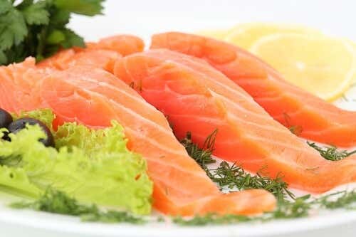 saumon pour augmenter les niveaux de sérotonine