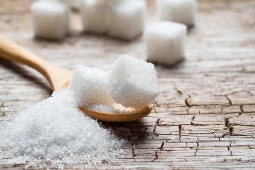 Azúcar blanco, uno de los venenos para el cuerpo