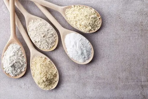 Cuillères de gluten.