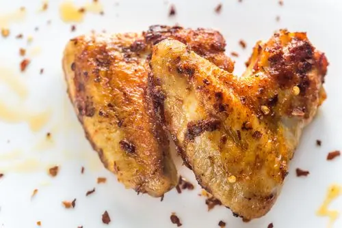 Comer pollo para que crezca el cabello