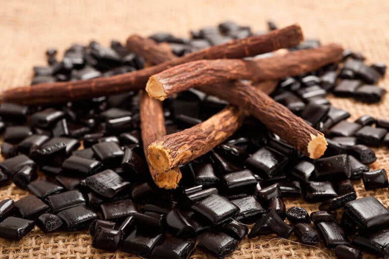 7 beneficios que no conocías del regaliz