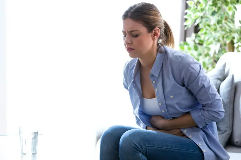 ¿Cómo deshacerse del dolor abdominal fácilmente?