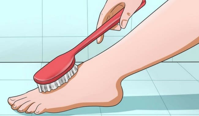 7 beneficios de practicar cada día el cepillado en seco de la piel
