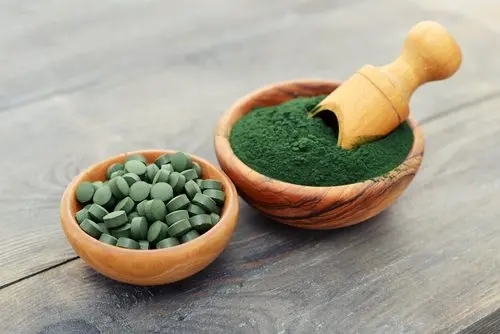 Suplementos de espirulina para aumentar los glúteos