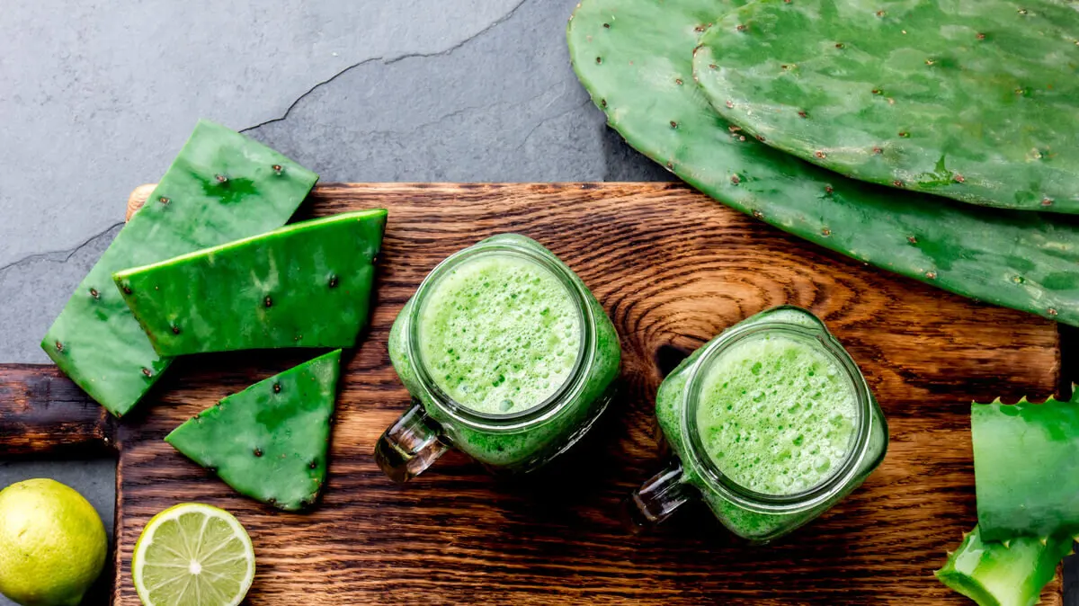 Licuados de nopal para bajar el azúcar.