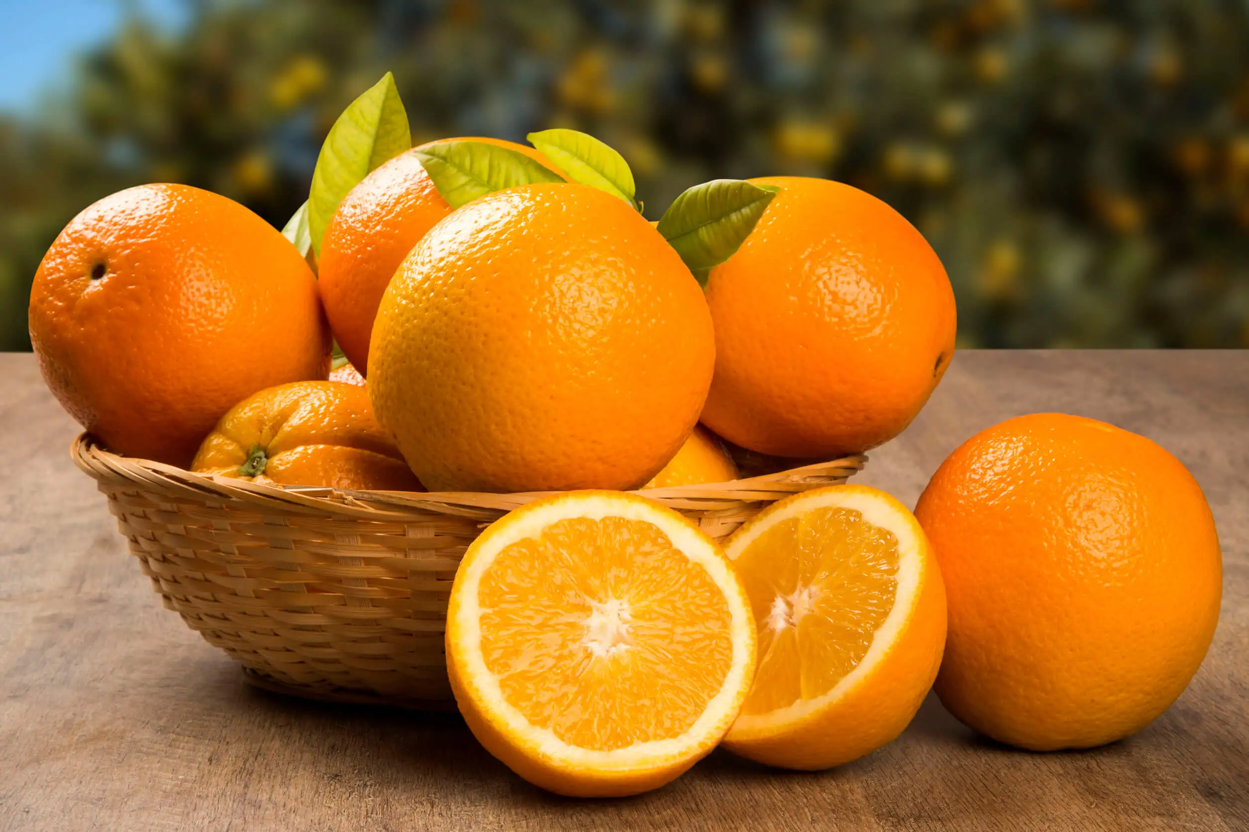 Perder peso es posible al comer fruta de forma inteligente.