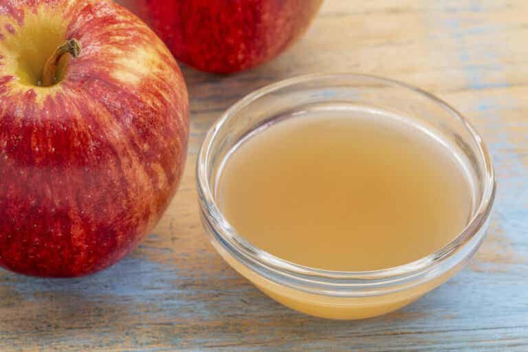 ¿Sirve el vinagre de manzana para bajar de peso?