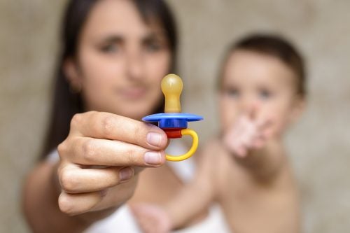 El chupete en bebés y niños
