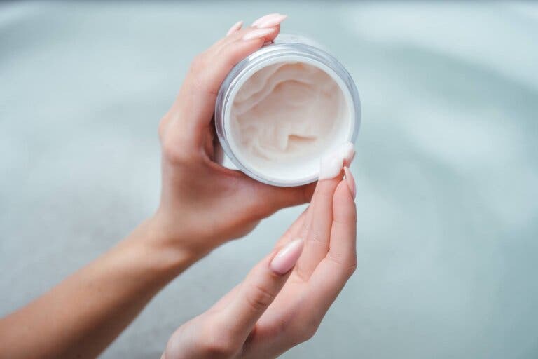 9 cremas naturales para tratar la psoriasis