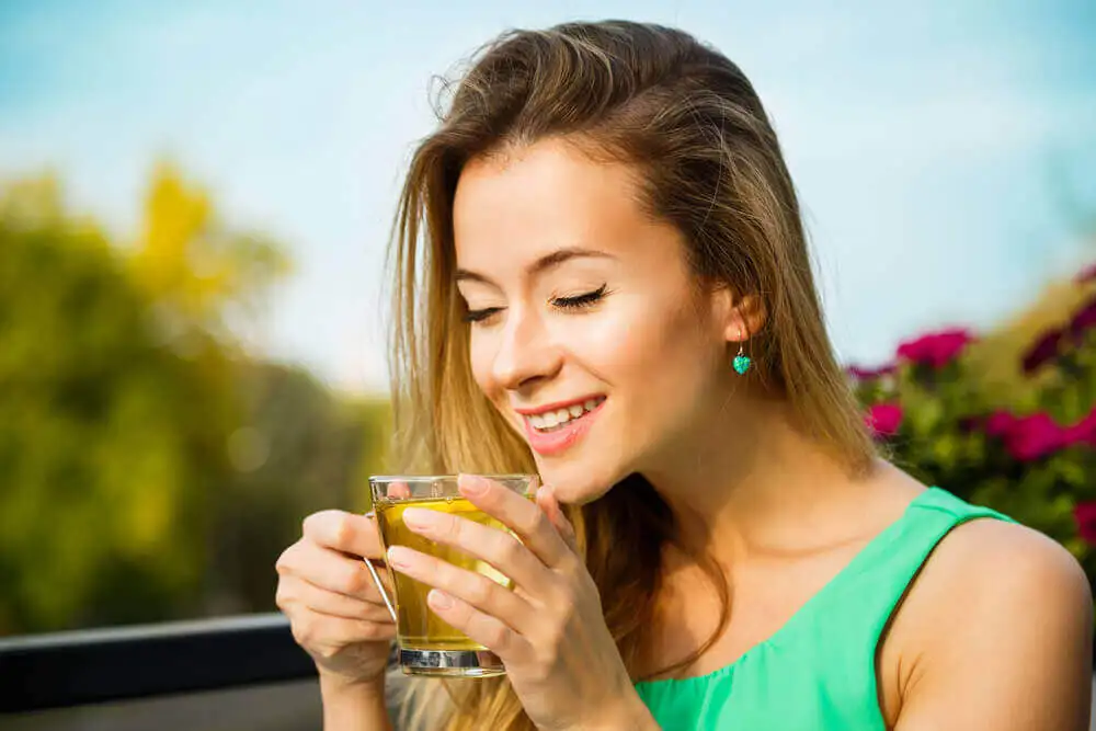 ¿Cómo preparar el té de damiana?
