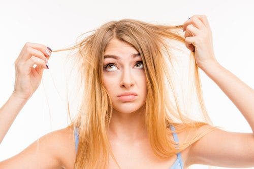 El cabello seco
