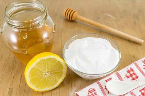 Tratamiento con bicarbonato de sodio y miel