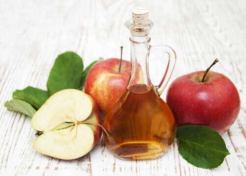 El vinagre de manzana se ha utilizado de diversas maneras.
