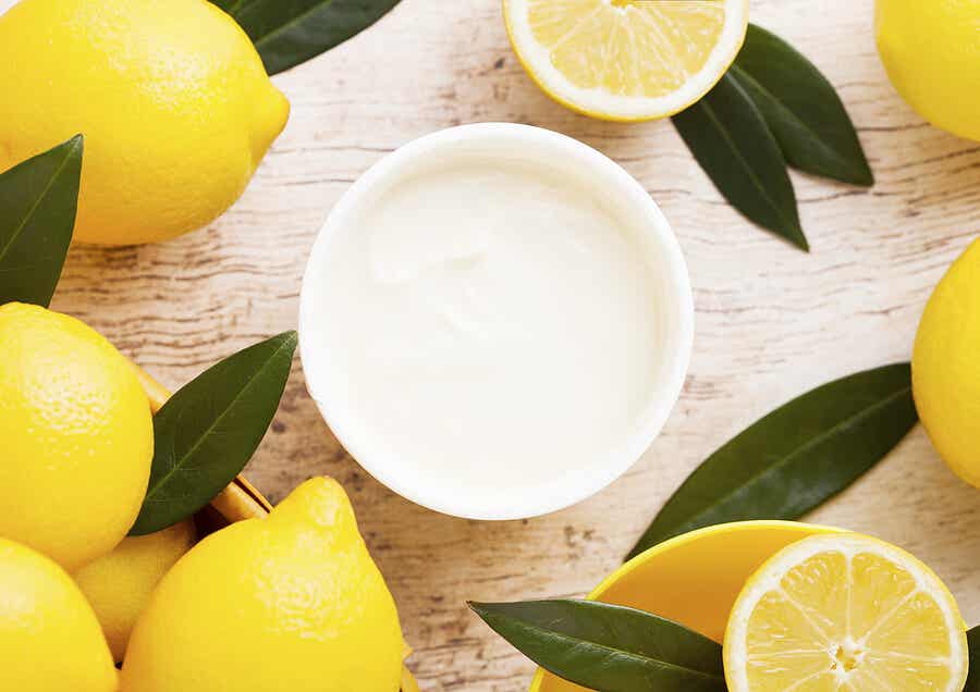 Utilidades de la mascarilla de yogur y limón