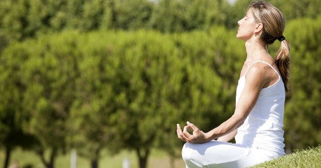 ¿Qué es el yoga? Todo lo que debes saber de esta disciplina