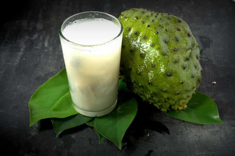 10 beneficios de consumir jugo de guanábana