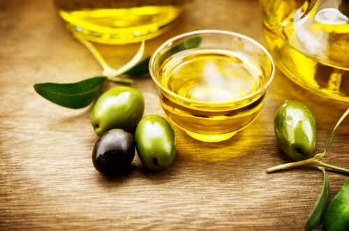 Usos del aceite de oliva virgen extra para cuidar la salud
