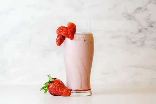 Batido de fresas y avena