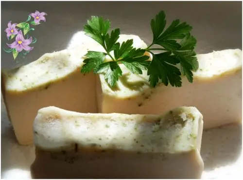 jabón artesanal de perejil