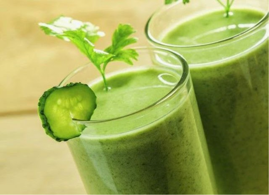 Zumo fresco de pepino