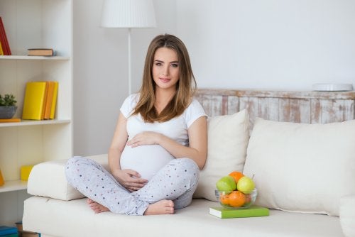Haz 5 comidas ligeras al día durante el embarazo