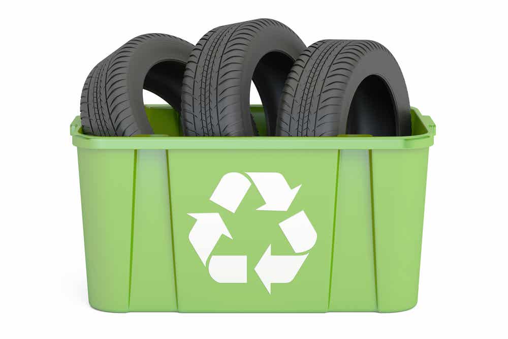 Recycler les pneus.