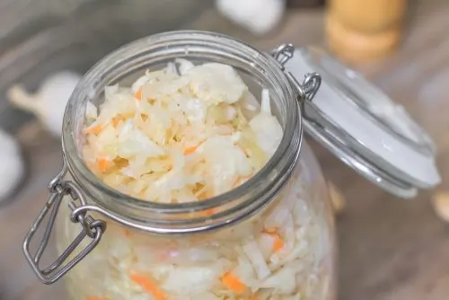 Pasabocas de col fermentada