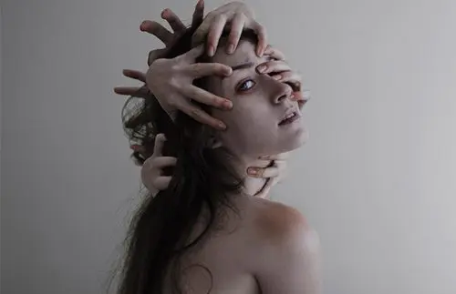 La-creencia-en-el-que-diran-no-nos-permite-ser-nosotros-mismos.