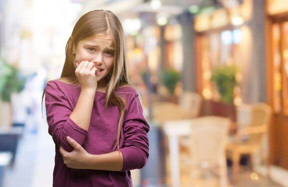 Tics nerviosos: ¿por qué aparecen? ¿cómo tratarlos?