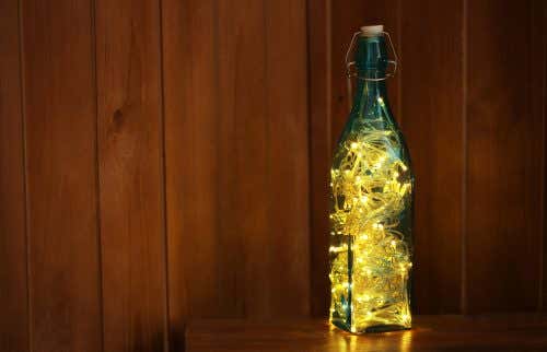 botella con luces