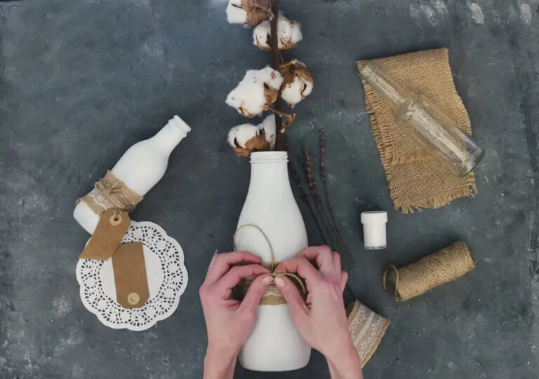Desafía tu creatividad con estas 7 originales ideas para decorar botellas