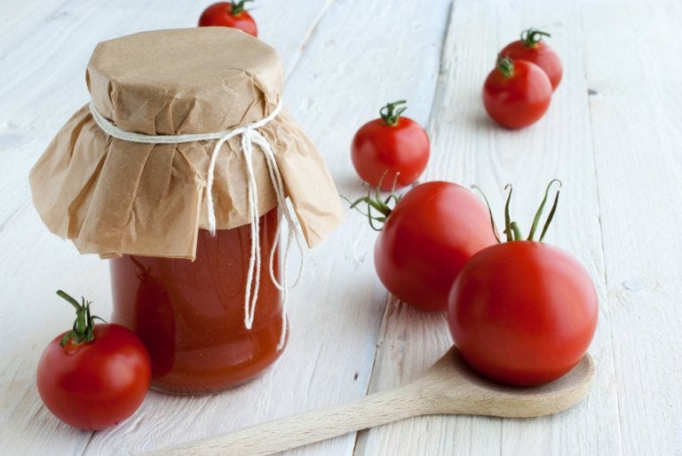 Cómo embotellar tus tomates y por qué hacerlo