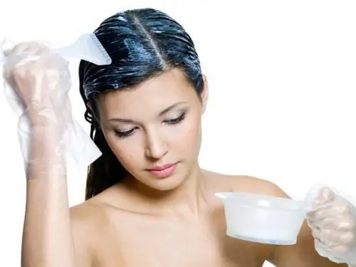 Tratamiento para el cabello graso