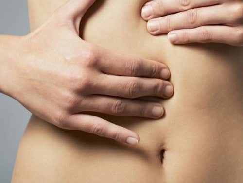El cuidado de la digestión es primordial para evitar la inflamación del abdomen
