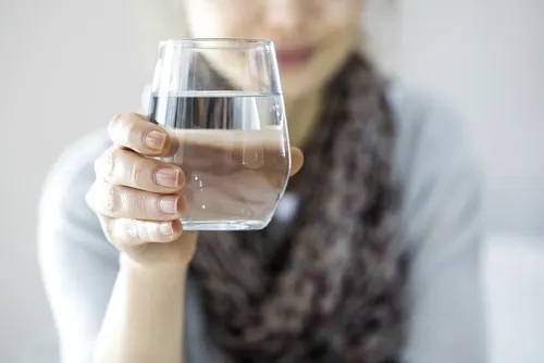 beber agua