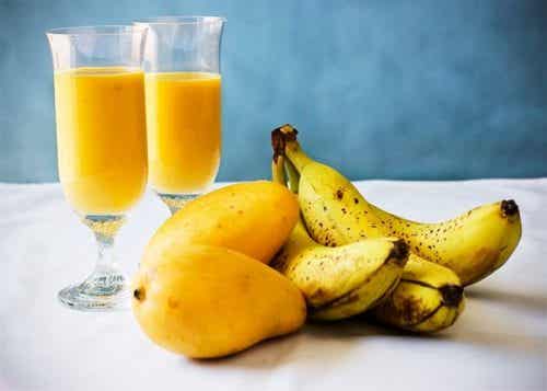 jugo mango y platano y salud visual
