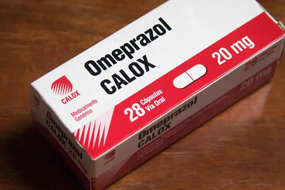 Medicamento omeprazol.