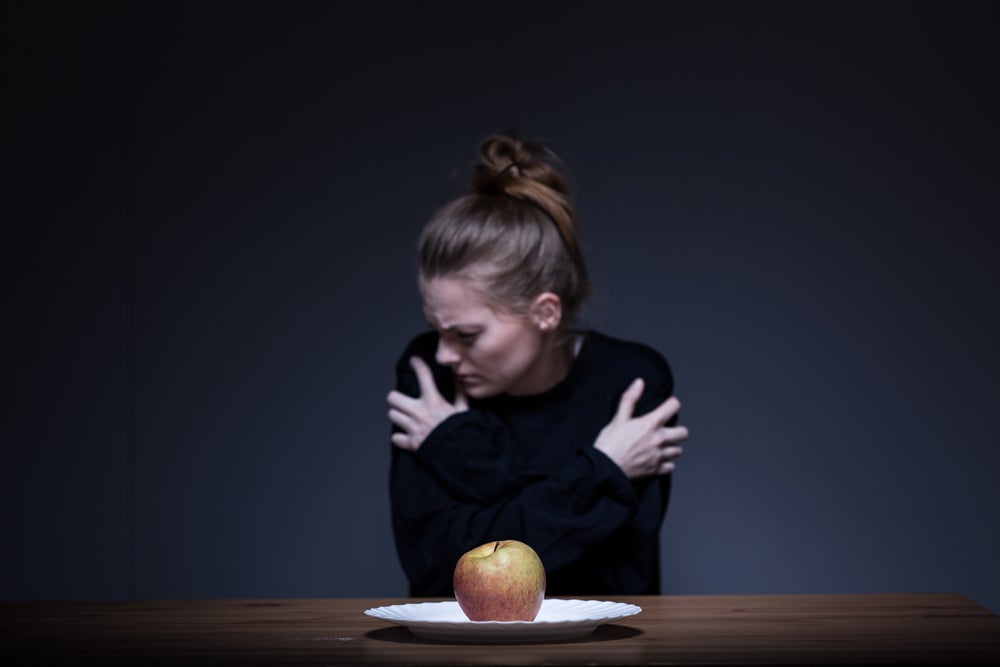 Mujer no quiere comer